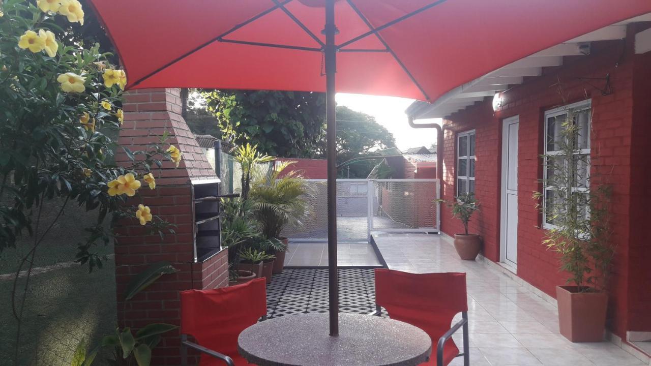 Villa En Familia Puerto Iguazú Esterno foto