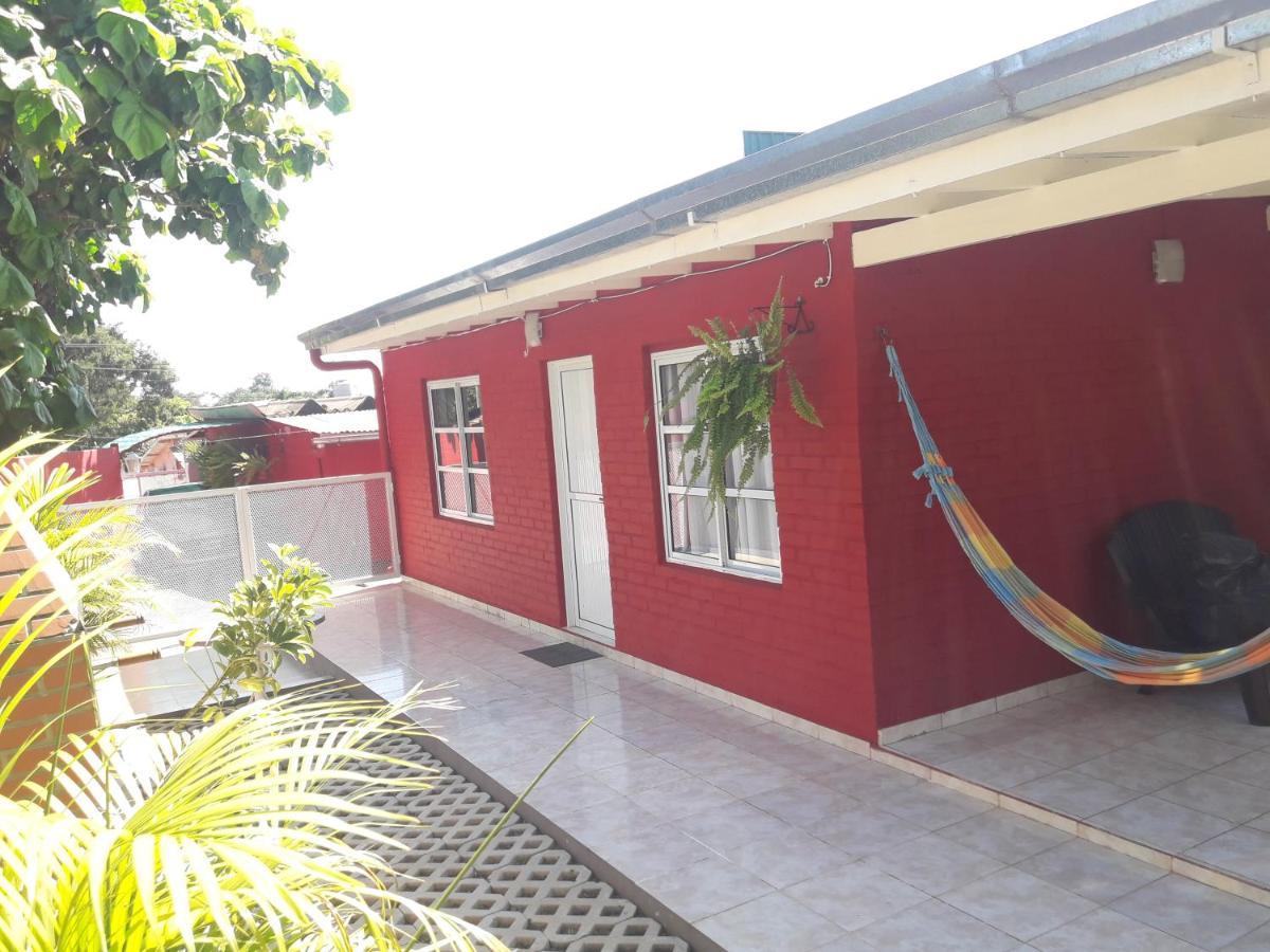Villa En Familia Puerto Iguazú Esterno foto