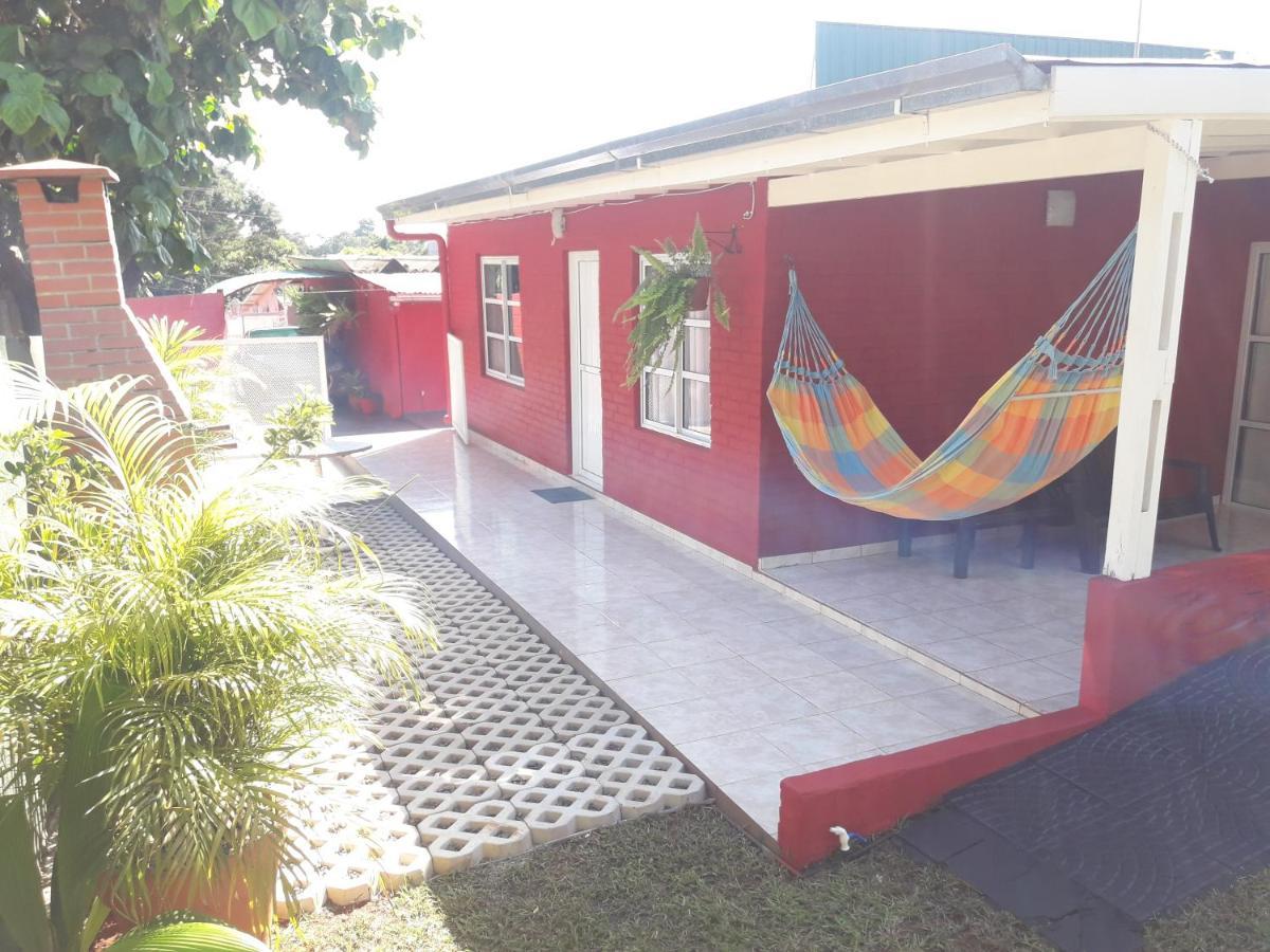 Villa En Familia Puerto Iguazú Esterno foto